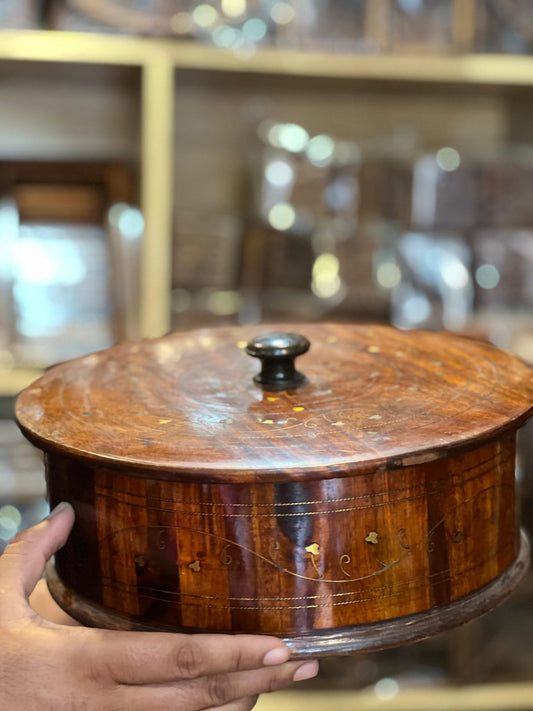 Handcrafted Wooden Hotpot – Elegant Traditional Food Server