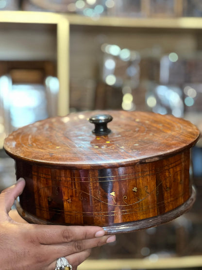 Handcrafted Wooden Hotpot – Elegant Traditional Food Server
